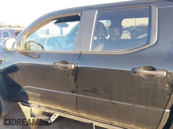 2024 Toyota Tacoma SR5 with VIN 3TYLB5JN3RT032583, listed as a IAAI auction lot 41404527 with 7,130 mi miles and . Bid and sale history available at DreamBid. Image 14.