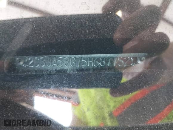 2005 Chrysler 300 Touring z VIN 2C3JA53G75H687752, wystawiony jako IAAI lot #42190758 z przebiegiem 170 269 mil mil oraz . Historia ofert i sprzedaży dostępna na DreamBid. Obrazek 9.