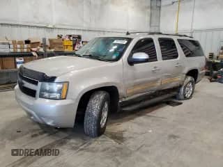 2009 Chevrolet Suburban 2LT с VIN 1GNFK26319R266189, выставлен на аукционе Copart как лот 70878465 с пробегом 262 679 миль миль и На запчасти • Non repairable. История ставок и продаж доступна на DreamBid. Изображение 1.