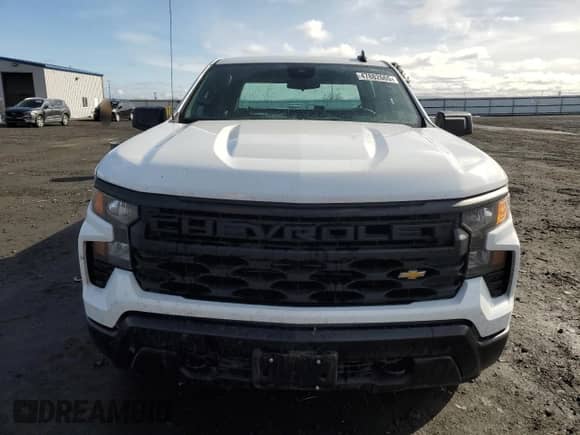 2024 Chevrolet Silverado 1500 Work Truck z VIN 3GCPDAEK1RG258345, wystawiony jako Copart lot #47882665 z przebiegiem 17 770 mil mil oraz Szkoda całkowita • Salvage title. Historia ofert i sprzedaży dostępna na DreamBid. Obrazek 5.