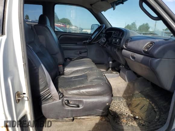 1998 Dodge 2500 with VIN 3B7KF22Z3WG105585, listed as a Copart auction lot 68866854 with 181,466 mi miles and Salvage title. Bid and sale history available at DreamBid. Image 7.
