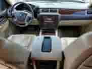 2011 GMC Sierra 1500 Denali z VIN 3GTP1XE23BG137771, wystawiony jako Copart lot #64830915 z przebiegiem 176 307 mil mil oraz Czysty tytuł • Clean title. Historia ofert i sprzedaży dostępna na DreamBid. Obrazek 8.