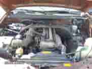 2000 Chevrolet Tracker z VIN 2CNBJ13C3Y6917675, wystawiony jako IAAI lot #42281654 z przebiegiem 153 805 mil mil oraz . Historia ofert i sprzedaży dostępna na DreamBid. Obrazek 10.