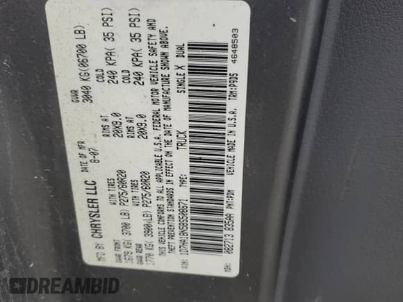 2008 Dodge 1500 ST z VIN 1D7HA18N58S508671, wystawiony jako Copart lot #81901444 z przebiegiem 158 011 mil mil oraz Szkoda całkowita • Salvage title. Historia ofert i sprzedaży dostępna na DreamBid. Obrazek 12.