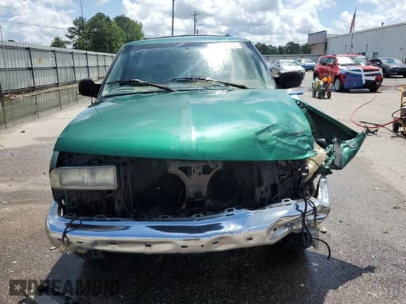 1999 Chevrolet Blazer LT с VIN 1GNCS13W3X2134276, выставлен на аукционе Copart как лот 60829885 с пробегом 237 269 миль миль и Списание • Salvage title. История ставок и продаж доступна на DreamBid. Изображение 5.