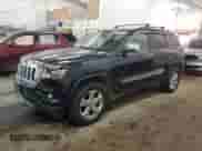 2012 Jeep Grand Cherokee Limited z VIN 1C4RJFBT9CC249950, wystawiony jako Copart lot #68299315 z przebiegiem 218 587 mil mil oraz Szkoda całkowita • Salvage title. Historia ofert i sprzedaży dostępna na DreamBid. Obrazek 1.