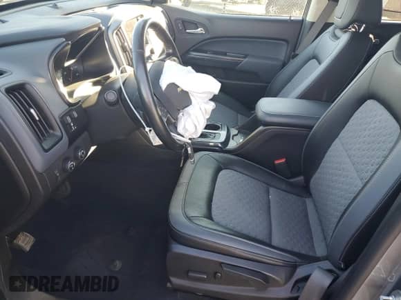 2020 Chevrolet Colorado 4WD Z71 with VIN 1GCGTDEN7L1229646, listed as a Copart auction lot 90466855 with 46,493 mi miles and Salvage title. Bid and sale history available at DreamBid. Image 7.