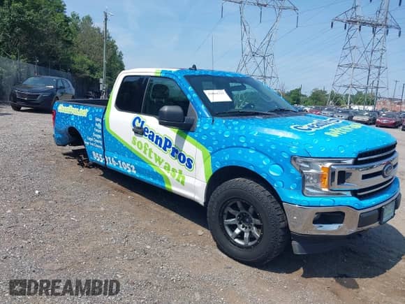 2019 Ford F-150 XL with VIN 1FTFX1E51KFA42323, listed as a IAAI auction lot 42864315 with 216,498 mi miles and . Bid and sale history available at DreamBid. Image 1.