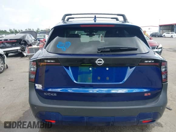 2025 Nissan Kicks SR с VIN 3N8AP6DA0SL400494, выставлен на аукционе IAAI как лот 43287580 с пробегом 4 874 миль миль и . История ставок и продаж доступна на DreamBid. Изображение 16.