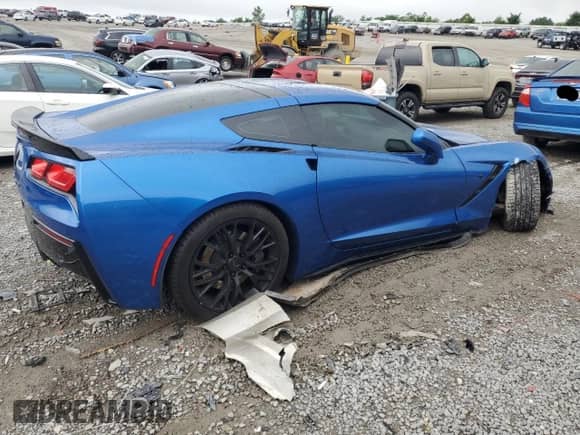 2014 Chevrolet Corvette 2LT z VIN 1G1YD2D76E5106059, wystawiony jako Copart lot #54941684 z przebiegiem 39 254 mil mil oraz Szkoda całkowita • Salvage title. Historia ofert i sprzedaży dostępna na DreamBid. Obrazek 3.