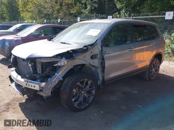 2021 Honda Passport EX-L с VIN 5FNYF8H5XMB015077, выставлен на аукционе IAAI как лот 43361563 с пробегом 31 425 миль миль и . История ставок и продаж доступна на DreamBid. Изображение 2.