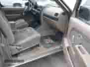 2003 Nissan Frontier XE z VIN 1N6DD26T63C440050, wystawiony jako IAAI lot #42360580 z przebiegiem 257 982 mil mil oraz . Historia ofert i sprzedaży dostępna na DreamBid. Obrazek 5.