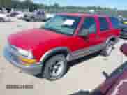 1998 Chevrolet Blazer LS с VIN 1GNCS13W3W2251015, выставлен на аукционе IAAI как лот 43497810 с пробегом 177 248 миль миль и . История ставок и продаж доступна на DreamBid. Изображение 2.