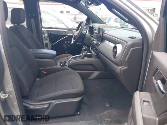 2024 Chevrolet Colorado 2WD LT with VIN 1GCPSCEK9R1115286, listed as a IAAI auction lot 42563434 with 19,493 mi miles and . Bid and sale history available at DreamBid. Image 5.