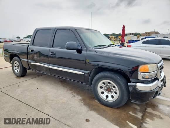 2005 GMC Sierra 1500 SLT z VIN 2GTEC13T351132464, wystawiony jako Copart lot #56866705 z przebiegiem 206 367 mil mil oraz Szkoda całkowita • Salvage title. Historia ofert i sprzedaży dostępna na DreamBid. Obrazek 4.
