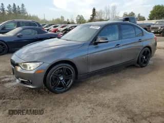 2012 BMW 3 Series 328i с VIN WBA3A5C54CF452708, выставлен на аукционе Copart как лот 80995525 с пробегом 148 064 миль миль и Чистый • Clean title. История ставок и продаж доступна на DreamBid. Изображение 1.