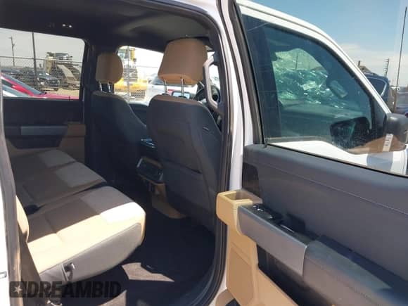 2021 Ford F-150 XL с VIN 1FTFW1E52MKE40105, выставлен на аукционе IAAI как лот 42628378 с пробегом 127 687 миль миль и . История ставок и продаж доступна на DreamBid. Изображение 8.