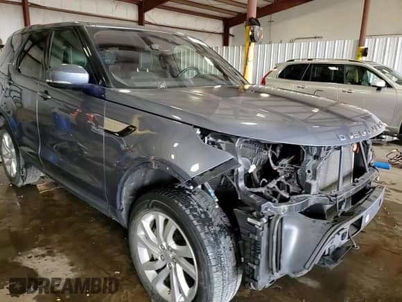 2019 Land Rover Discovery HSE with VIN SALRR2RV1KA086285, listed as a Copart auction lot 90234145 with 108,923 mi miles and Salvage title. Bid and sale history available at DreamBid. Image 15.