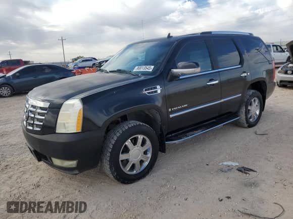 2007 Cadillac Escalade с VIN 1GYFK63827R275913, выставлен на аукционе Copart как лот 90013545 с пробегом 226 361 миль миль и Чистый • Clean title. История ставок и продаж доступна на DreamBid. Изображение 1.