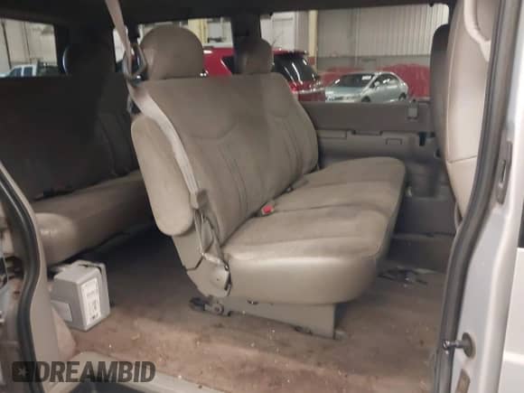 2000 Chevrolet Astro с VIN 1GNDM19WXYB219798, выставлен на аукционе IAAI как лот 41823618 с пробегом 181 822 миль миль и . История ставок и продаж доступна на DreamBid. Изображение 8.