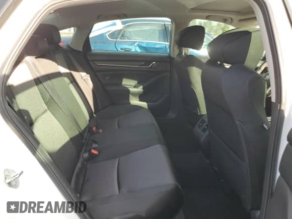 2018 Honda Accord EX z VIN 1HGCV1F44JA241541, wystawiony jako Copart lot #82659055 z przebiegiem 80 362 mil mil oraz Szkoda całkowita • Salvage title. Historia ofert i sprzedaży dostępna na DreamBid. Obrazek 10.