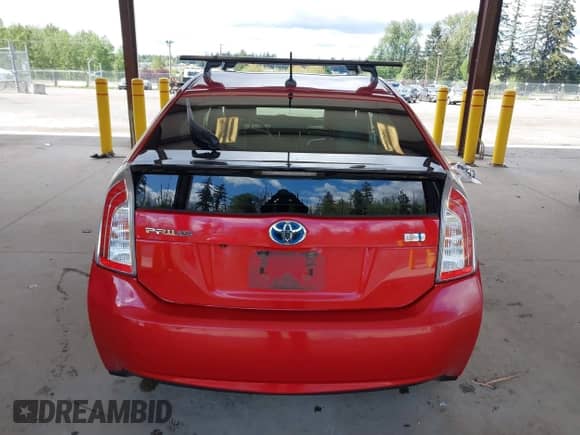 2014 Toyota Prius Four z VIN JTDKN3DU0E1770807, wystawiony jako IAAI lot #42154046 z przebiegiem 149 787 mil mil oraz . Historia ofert i sprzedaży dostępna na DreamBid. Obrazek 16.