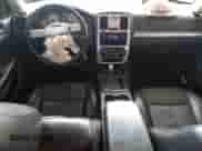 2010 Chrysler 300 Touring z VIN 2C3CA5CVXAH192947, wystawiony jako Copart lot #66533335 z przebiegiem 138 334 mil mil oraz Szkoda całkowita • Salvage title. Historia ofert i sprzedaży dostępna na DreamBid. Obrazek 8.