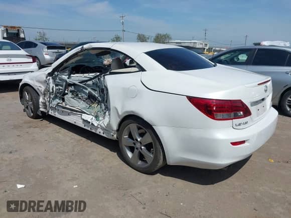 2010 Lexus IS 350 C с VIN JTHFE2C24A2501630, выставлен на аукционе IAAI как лот 42047403 с пробегом 90 754 миль миль и . История ставок и продаж доступна на DreamBid. Изображение 3.