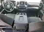 2024 Chevrolet Silverado 2500HD Custom z VIN 2GC4YME72R1121850, wystawiony jako Copart lot #66163225 z przebiegiem 57 752 mil mil oraz Szkoda całkowita • Salvage title. Historia ofert i sprzedaży dostępna na DreamBid. Obrazek 8.