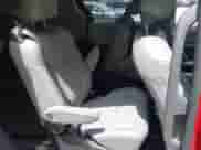 2022 Toyota Sienna XLE z VIN 5TDJSKFCXNS059539, wystawiony jako IAAI lot #42608470 z przebiegiem 65 447 mil mil oraz . Historia ofert i sprzedaży dostępna na DreamBid. Obrazek 8.