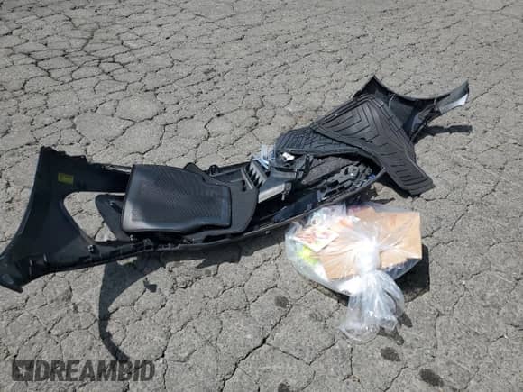 2018 Hyundai Elantra SE z VIN 5NPD74LF5JH377674, wystawiony jako Copart lot #70224535 z przebiegiem 142 480 mil mil oraz Szkoda całkowita • Salvage title. Historia ofert i sprzedaży dostępna na DreamBid. Obrazek 12.