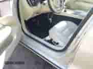 2021 Volvo S60 Momentum z VIN 7JR102FKXMG093505, wystawiony jako IAAI lot #43163234 z przebiegiem 39 856 mil mil oraz . Historia ofert i sprzedaży dostępna na DreamBid. Obrazek 6.