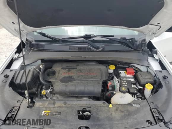 2022 Jeep Compass Latitude z VIN 3C4NJCBB8NT138205, wystawiony jako Copart lot #60247585 z przebiegiem 51 703 mil mil oraz Szkoda całkowita • Salvage title. Historia ofert i sprzedaży dostępna na DreamBid. Obrazek 11.