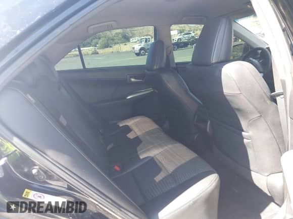 2012 Toyota Camry XLE z VIN 4T1BF1FK9CU018320, wystawiony jako IAAI lot #43408512 z przebiegiem 311 163 mil mil oraz . Historia ofert i sprzedaży dostępna na DreamBid. Obrazek 8.