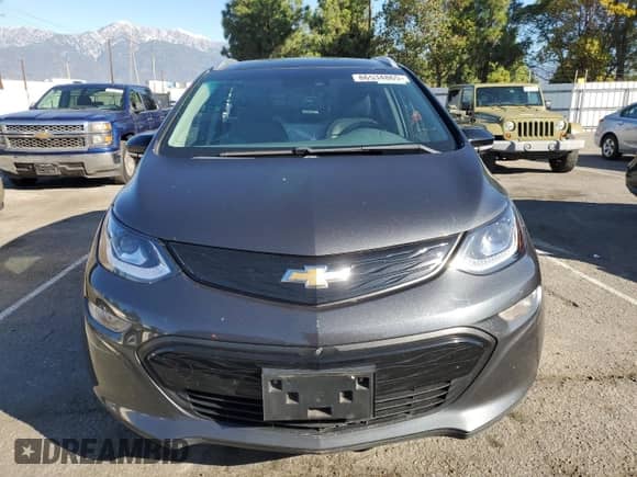 2020 Chevrolet Bolt EV Premier с VIN 1G1FZ6S01L4140581, выставлен на аукционе Copart как лот 86534865 с пробегом 76 371 миль миль и Списание • Salvage title. История ставок и продаж доступна на DreamBid. Изображение 5.