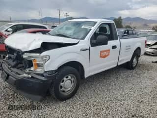 2018 Ford F-150 XL z VIN 1FTMF1CP1JKC24267, wystawiony jako Copart lot #69397665 z przebiegiem 124 532 mil mil oraz Szkoda całkowita • Salvage title. Historia ofert i sprzedaży dostępna na DreamBid. Obrazek 1.