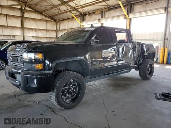 2016 Chevrolet Silverado 2500HD LT with VIN 1GC1KVE80GF257810, listed as a Copart auction lot 64307375 with 112,613 mi miles and Salvage title. Bid and sale history available at DreamBid. Image 1.