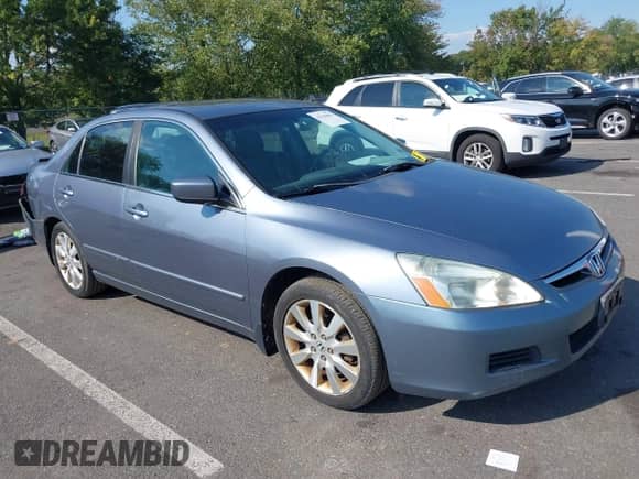 2007 Honda Accord EX-L with VIN 1HGCM66577A035051, listed as a IAAI auction lot 43204003 with 191,962 mi miles and . Bid and sale history available at DreamBid. Image 1.