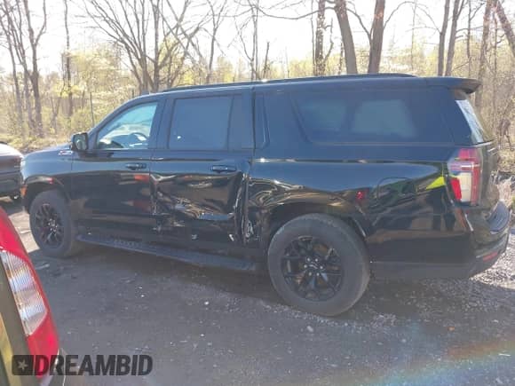 2022 Chevrolet Suburban Z71 с VIN 1GNSKDKD5NR363995, выставлен на аукционе IAAI как лот 42107634 с пробегом 80 041 миль миль и . История ставок и продаж доступна на DreamBid. Изображение 14.