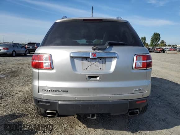 2007 Saturn Outlook XR with VIN 5GZEV33727J161969, listed as a Copart auction lot 71604624 with 174,247 mi miles and Salvage title. Bid and sale history available at DreamBid. Image 6.