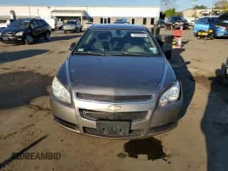 2012 Chevrolet Malibu 1LS с VIN 1G1ZB5E04CF237110, выставлен на аукционе Copart как лот 85343385 с пробегом 159 026 миль миль и Списание • Salvage title. История ставок и продаж доступна на DreamBid. Изображение 5.