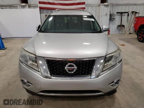 2013 Nissan Pathfinder S with VIN 5N1AR2MNXDC658727, listed as a Copart auction lot 89555925 with 175,215 mi miles and Clean title. Bid and sale history available at DreamBid. Image 5.