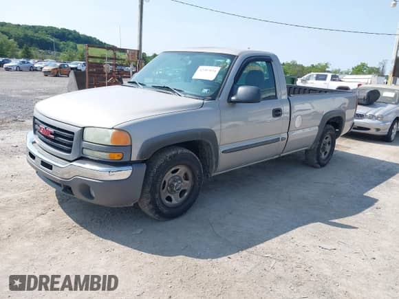 2004 GMC Sierra 1500 Work Truck with VIN 1GTEC14X44Z349612, listed as a IAAI auction lot 42387054 with 94,178 mi miles and . Bid and sale history available at DreamBid. Image 2.