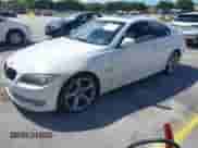 2012 BMW 3 Series 328i xDrive с VIN WBAKF5C58CE656897, выставлен на аукционе IAAI как лот 43467133 с пробегом 156 954 миль миль и . История ставок и продаж доступна на DreamBid. Изображение 2.