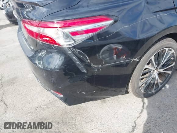 2019 Toyota Camry LE с VIN 4T1B11HK3KU784697, выставлен на аукционе IAAI как лот 43230693 с пробегом 122 097 миль миль и . История ставок и продаж доступна на DreamBid. Изображение 19.