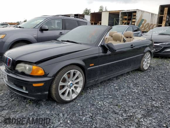 2001 BMW 3 Series 330Ci with VIN WBABS53491JU80613, listed as a Copart auction lot 67174635 with Not provided miles and Salvage title. Bid and sale history available at DreamBid. Image 1.