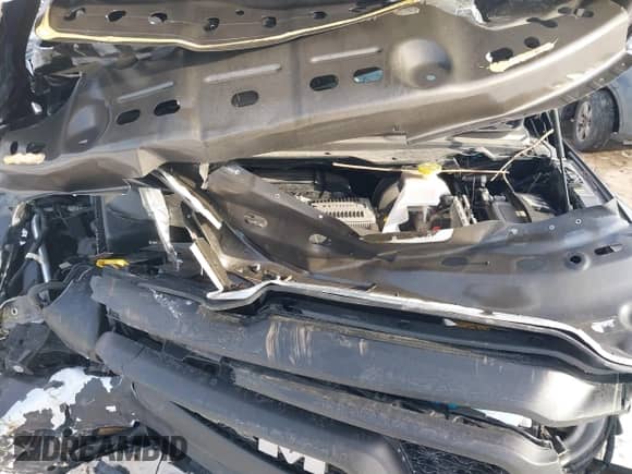 2022 Ram 1500 Rebel z VIN 1C6SRFLT9NN204868, wystawiony jako IAAI lot #41351273 z przebiegiem 67 120 mil mil oraz . Historia ofert i sprzedaży dostępna na DreamBid. Obrazek 10.