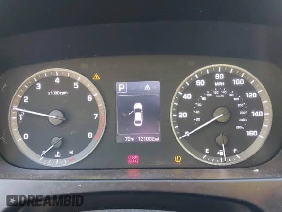 2015 Hyundai Sonata Sport z VIN 5NPE34AF3FH142376, wystawiony jako IAAI lot #43357612 z przebiegiem 121 002 mil mil oraz . Historia ofert i sprzedaży dostępna na DreamBid. Obrazek 15.