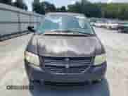 2007 Dodge Grand Caravan SXT with VIN 2D4GP44LX7R175395, listed as a Copart auction lot 63397335 with 227,246 mi miles and Clean title. Bid and sale history available at DreamBid. Image 5.
