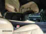 2012 Hyundai Azera с VIN KMHFG4JG8CA164177, выставлен на аукционе IAAI как лот 42787380 с пробегом 160 980 миль миль и . История ставок и продаж доступна на DreamBid. Изображение 14.